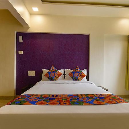 Fabhotel Ms Hospitality - Nr Shri Gurudev Datta Mandir Пюн Екстериор снимка