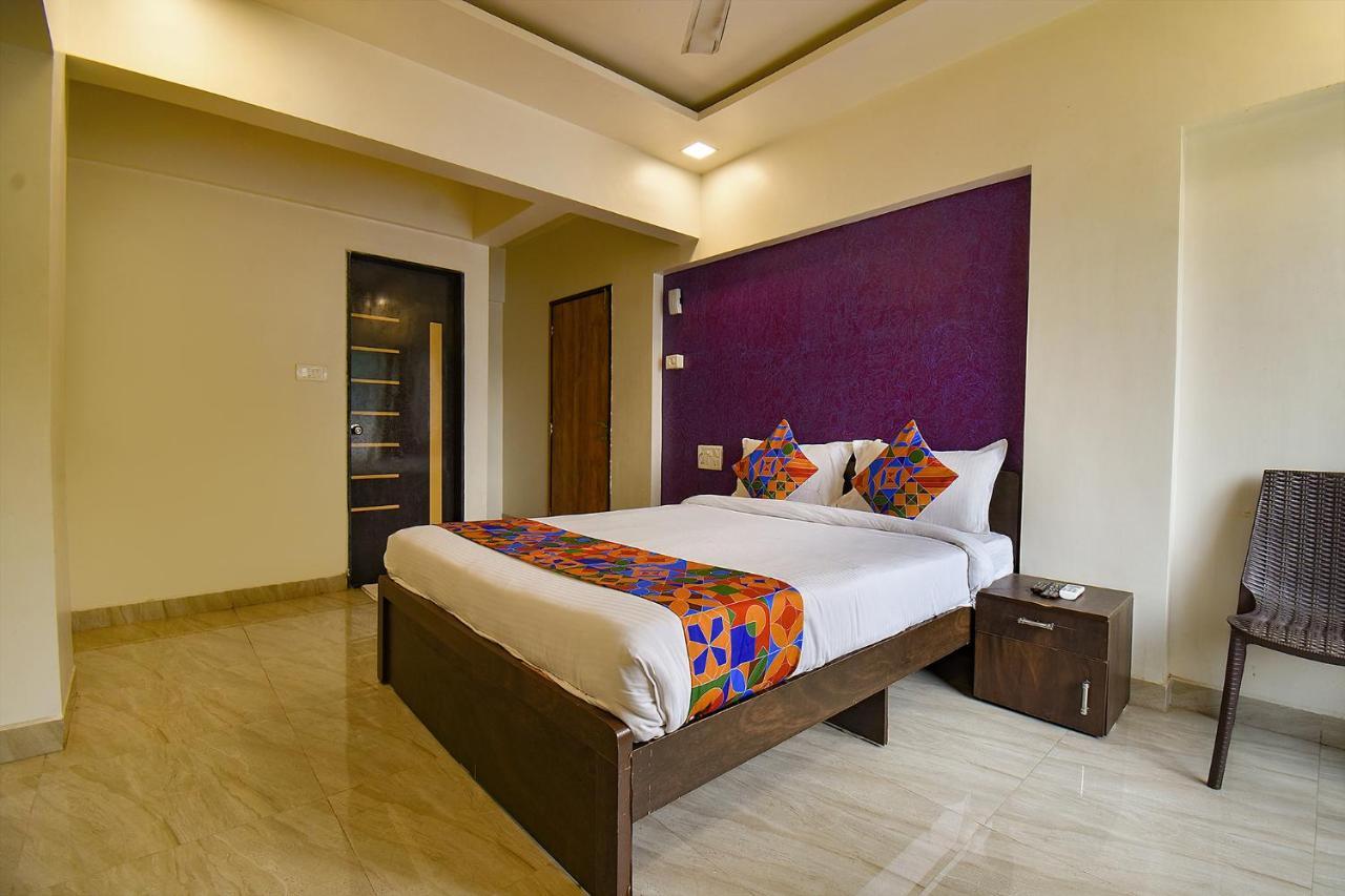 Fabhotel Ms Hospitality - Nr Shri Gurudev Datta Mandir Пюн Екстериор снимка