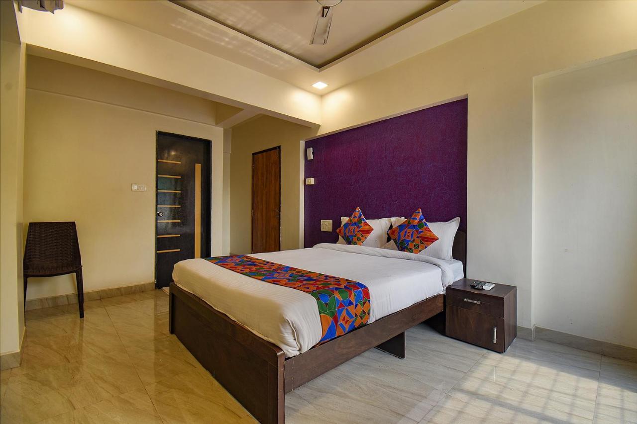 Fabhotel Ms Hospitality - Nr Shri Gurudev Datta Mandir Пюн Екстериор снимка